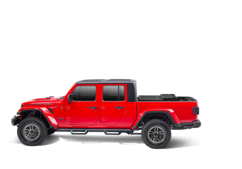 Extang 2020 Jeep Gladiator (JT) (w/Rail System) Solid Fold 2.0