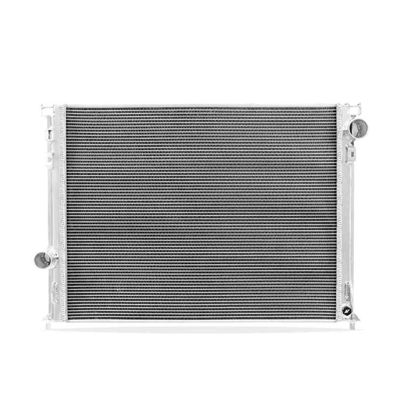 Radiateur en aluminium Mishimoto SRT8 Hellcat Performance pour Dodge Challenger R/T 2008-2016