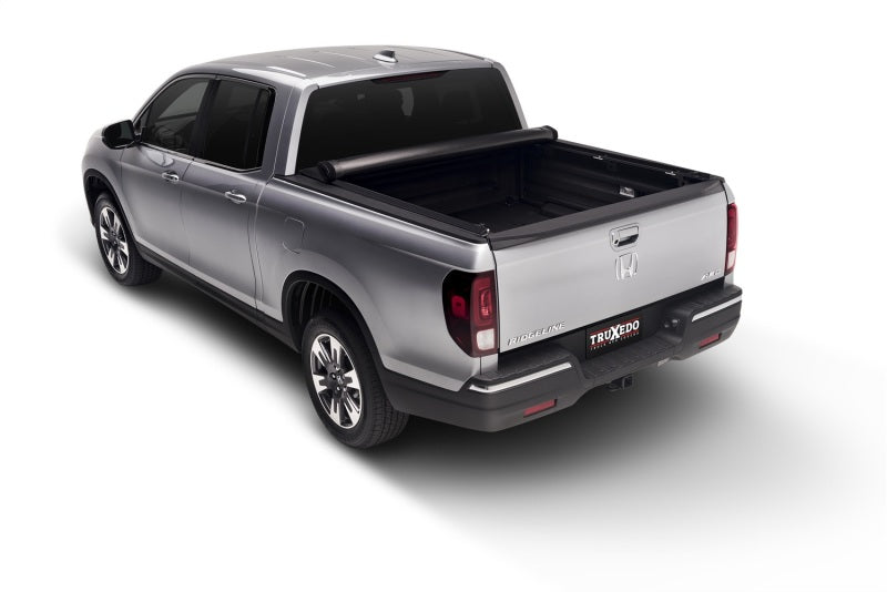 Truxedo 04-15 Nissan Titan 5ft 6in Lo Pro Bed Cover