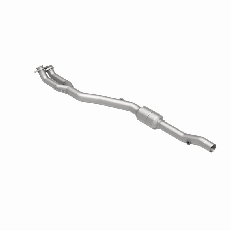 MagnaFlow Conv DF 96-97 BMW 840 4.4L Driver Side