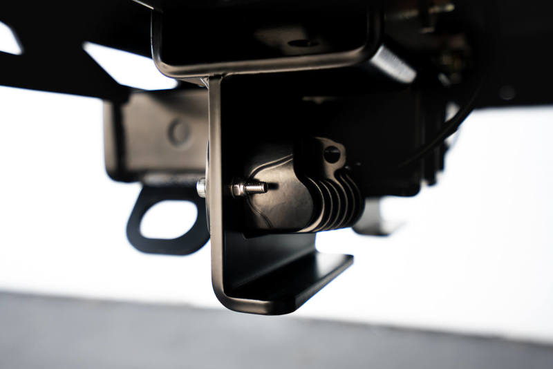 Attelage boulonné DV8 Offroad 07-21 Jeep Wrangler (JK/JL) avec feux