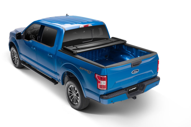 Lund 21+ Ford F-150 (5.5ft. Bed) Genesis Tri-Fold Tonneau Cover - Black