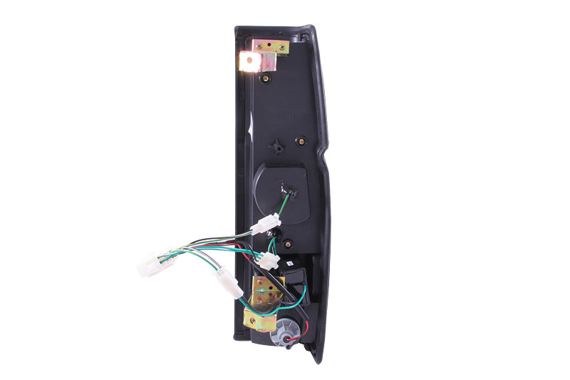 ANZO 1986-1997 Feux arrière à LED Nissan Hardbody Rouge/Clair