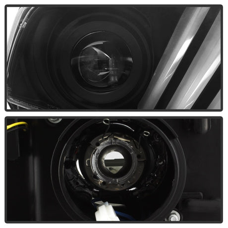 Spyder 10-13 Ford Mustang - Halogène - Phares de projecteur - Signaux LED - Noir (PRO-YD-FM2010V2-BK)