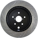 Disque de frein sport rainuré et percé StopTech 08+ Subaru STI (ne convient pas aux modèles 05-07)