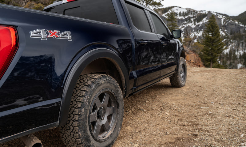 Élargisseurs de style d'origine Bushwacker 2021 Ford F-150 (sauf Lightning), 4 pièces - Noir