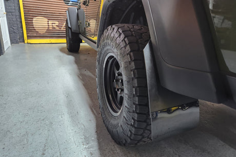 Garde-boue noir Rally Armor 19-23 Jeep JT Gladiator Mojave/Rubicon avec logo vert armée