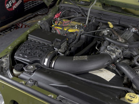 Système d'admission aFe Momentum GT Stage 2 Pro 5R 07-11 Jeep Wrangler (JK) V6 3,8 L avec ventilateur mécanique