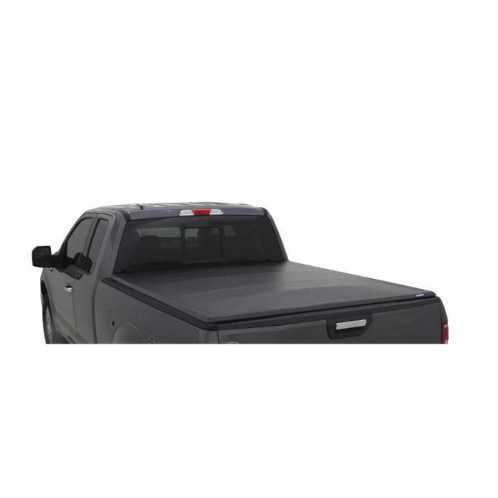 Lund 19-23 Chevrolet Silverado 1500 6.5ft Bed Genesis Tri-Fold Tonneau - Black