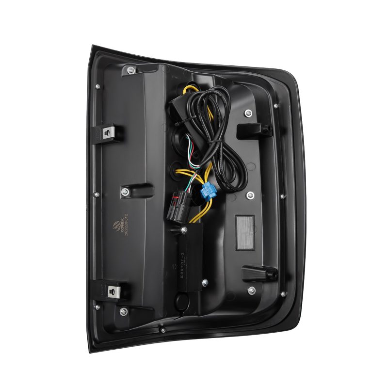 Feux arrière à LED AlphaRex 14-18 Chevy Silverado 1500 Luxx-Series noir/rouge avec Activ Light/Seq Signal