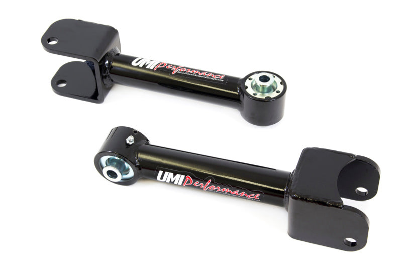 Bras de suspension supérieurs non réglables UMI Performance 68-72 A-Body - avec roto-joint