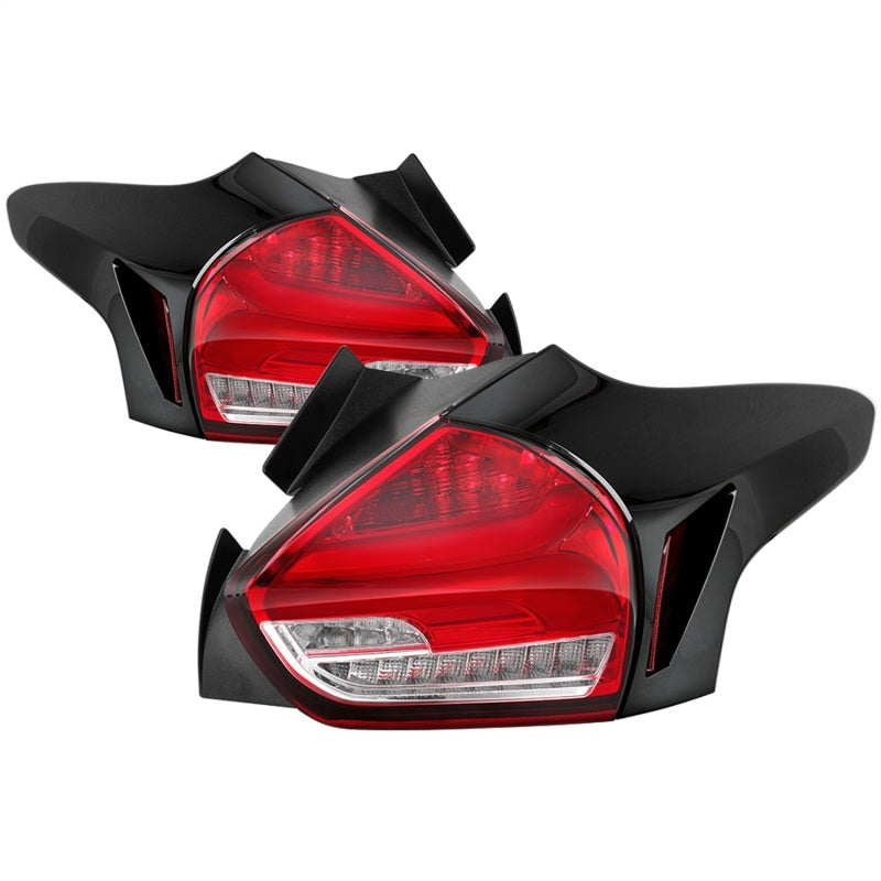 Feux arrière à LED Spyder 15-17 Ford Focus Hatch avec clignotant/marche arrière - Clr rouge (ALT-YD-FF155D-LED-RC)