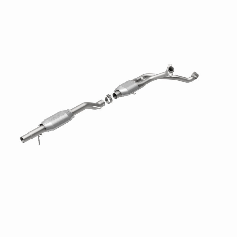 MagnaFlow Conv DF 87-93 Ford Bronco 4,9 L / 87-95 F-150/F-250 (sans SD)/F-350 (sans SD) PU 4,9 L (CA)