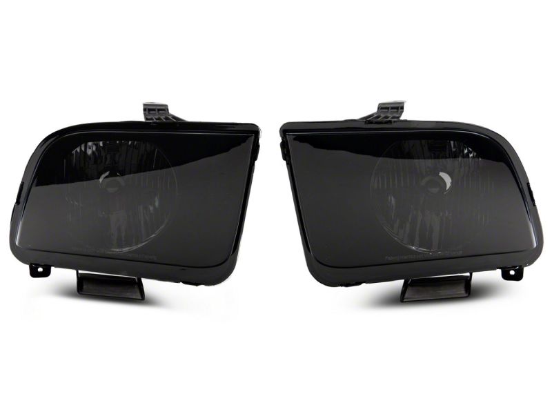 Phares de style OEM Raxiom 05-09 Ford Mustang Axial Series - Boîtier chromé - Lentille fumée