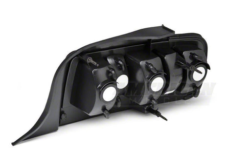 Feux arrière Raxiom 05-09 Ford Mustang Coyote - Boîtier noir (lentille fumée)