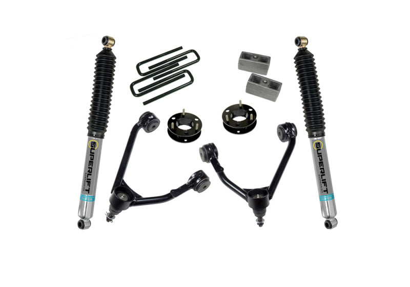 Kit de levage Superlift 07-16 Chevy Silv 1500 2WD 3,5 pouces avec bras de suspension en acier moulé et amortisseurs arrière Bilstein