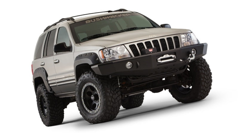 Élargisseurs de style découpé Bushwacker 99-04 Jeep Grand Cherokee 4 pièces - Noir