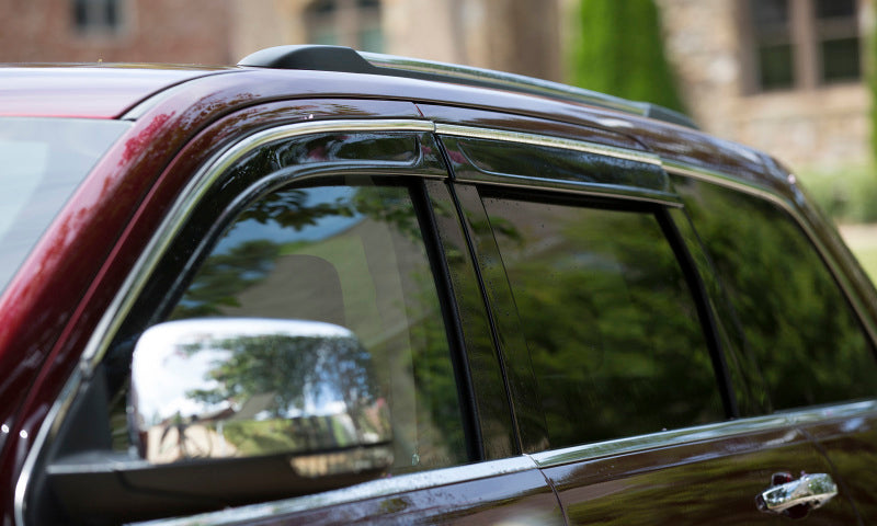 Déflecteurs à profil bas AVS 21-22 Jeep Grand Cherokee Ventvisor 4 pièces - Fumé avec garniture chromée