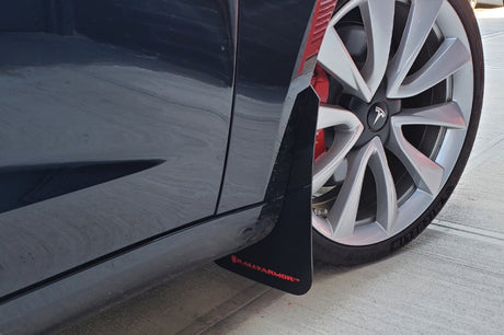 Garde-boue Rally Armor 17-22 Tesla Model 3 noir UR avec logo rouge