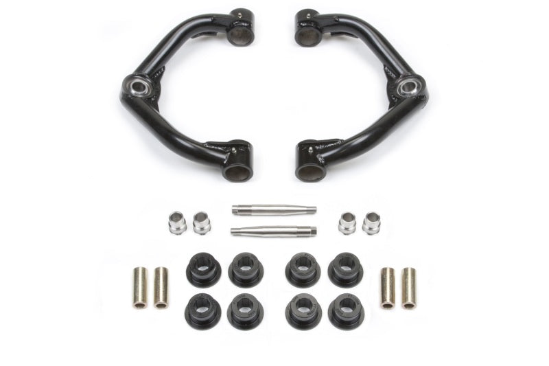 Kit de bras de suspension supérieur Uniball 4 pouces Fabtech 11-18 GM C/K2500HD/3500HD 2WD/4WD