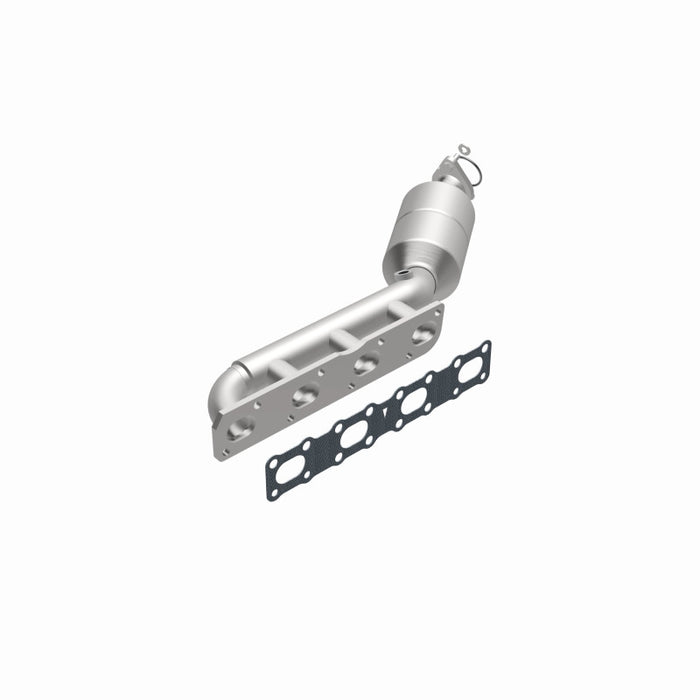 Convertisseur catalytique MagnaFlow Direct-Fit SS 04-06 Nissan Titan 5,6 L V8 (Californie)