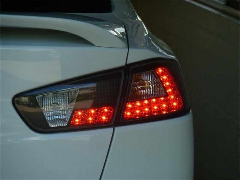 Feux arrière à LED Spyder Mitsubishi Lancer/Evolution X 08-14 fumés ALT-YD-MITEVO1008-LED-SM