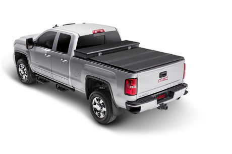Boîte à outils solide pliable 2.0 Extang 07-13 Chevy/GMC Silv/Sierra (6,5 pi) / 14 2500HD/3500HD (sans système de chenilles)