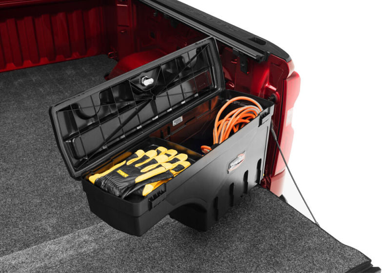 UnderCover 21-22 GM Hummer EV Passenger Side Swing Case