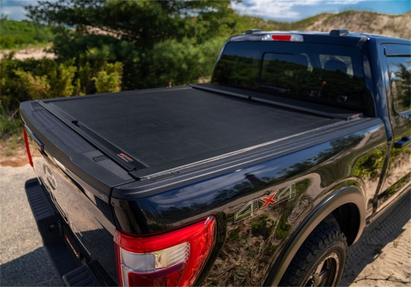 Roll-N-Lock 07-13 Chevy Silverado/Sierra 1500 w/OE Rail Caps LB 96-1/4in M-Series Tonneau Cover