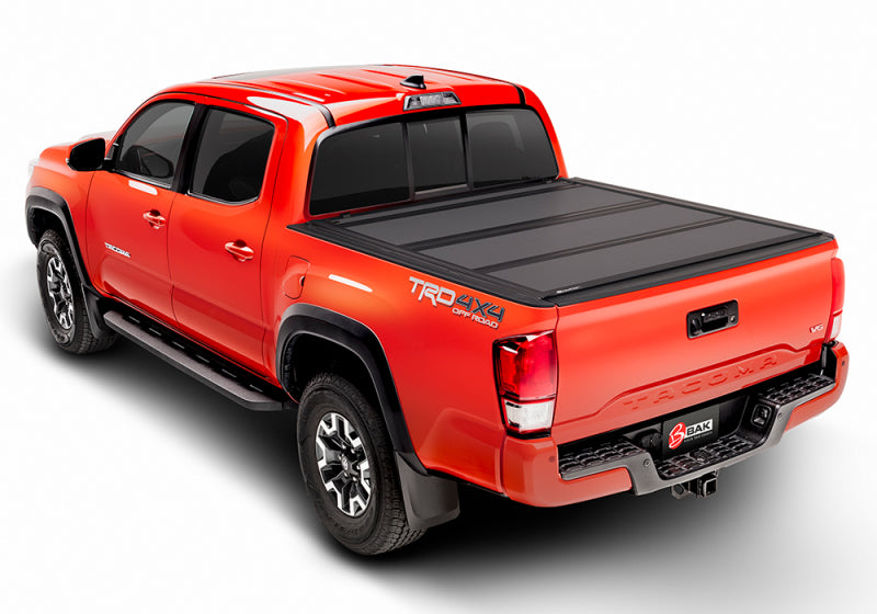 BAK 05-15 Toyota Tacoma 6 pieds de caisse (sans fonction de hayon universel) BAKFlip MX4 finition mate