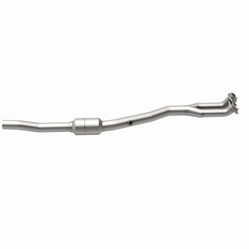 MagnaFlow Conv DF 96-97 BMW 840 4.4L Driver Side