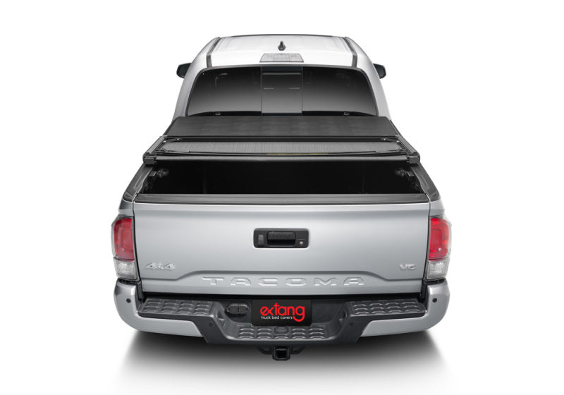 Housse de tonneau Trifecta 2.0 pour Toyota Tundra 2022 de 6,7 pi (fonctionne avec le système de rails) Extang