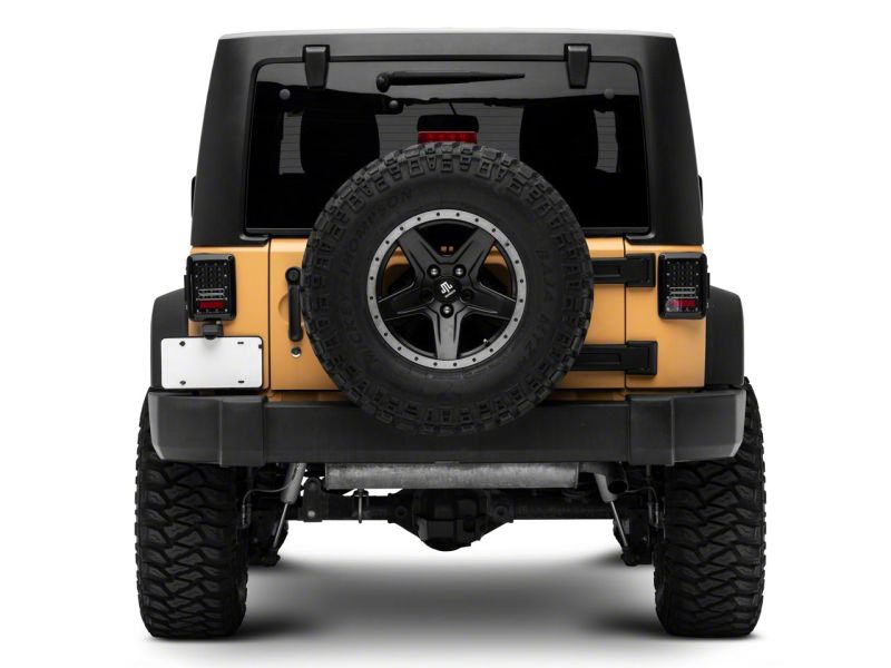 Feux arrière à LED Raxiom 07-18 Jeep Wrangler JK Axial Series - Boîtier noir (lentille transparente)