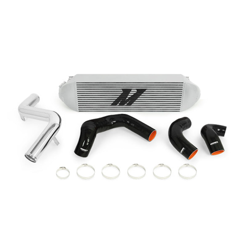 Intercooler argenté Mishimoto 2013+ Ford Focus ST avec tuyaux polis