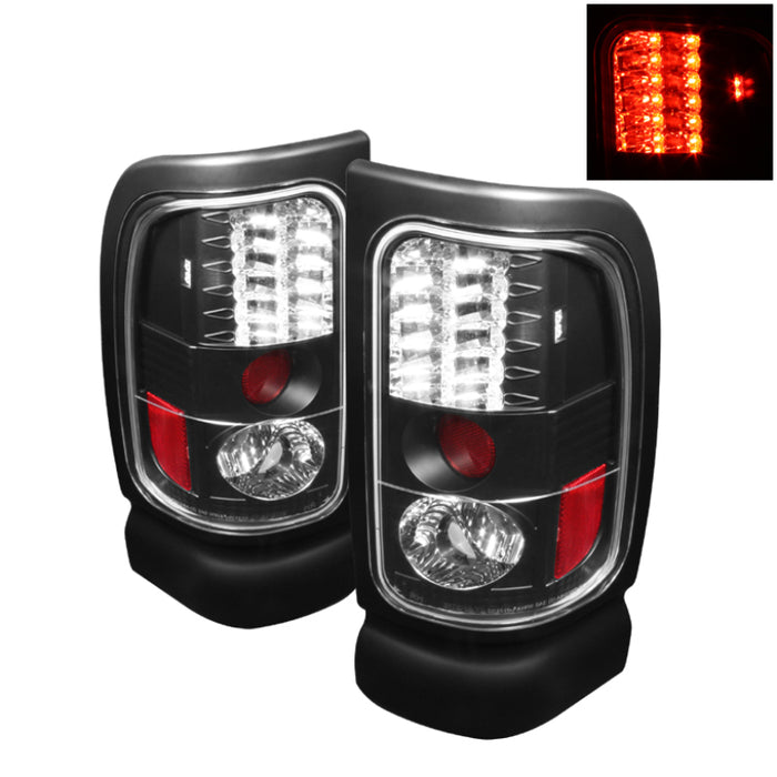 Feux arrière à LED Spyder Dodge Ram 1500 94-01/Ram 2500/3500 94-02 Noir ALT-YD-DRAM94-LED-BK