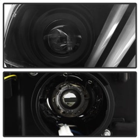 Spyder 10-13 Ford Mustang - Halogène - Phares de projecteur - Signaux LED - Noir (PRO-YD-FM2010V2-BK)