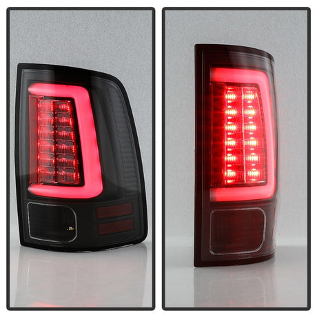 Feux arrière à DEL Spyder Dodge Ram 09-18 - Tout noir ALT-YD-DRAM09V2-LED-BKV2 (à incandescence uniquement)