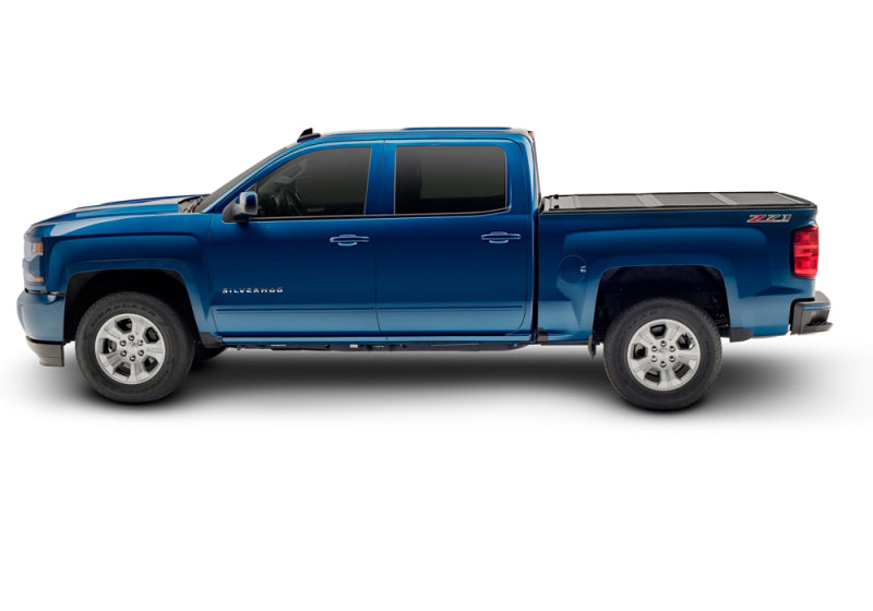 UnderCover 14-18 Chevy Silverado 1500 (19 Legacy) / 15-19 Silverado 2500/3500HD 6.5ft Flex Bed Cover