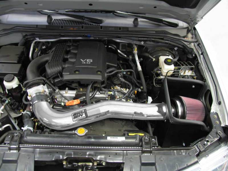 Kit de performance à haut débit K&amp;N 05-09 Nissan Pathfinder/Xterra/Frontier V6-4.0L série 77