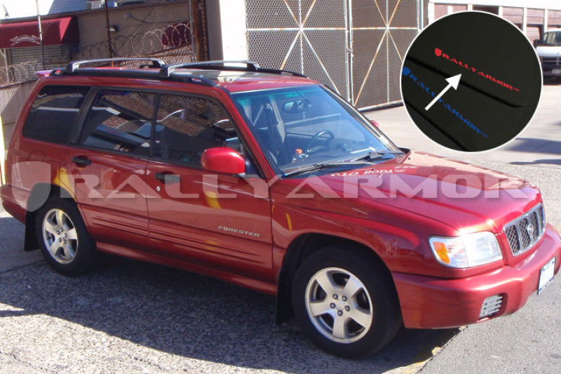 Bavette garde-boue Rally Armor 98-02 Subaru Forester noire UR avec logo rouge