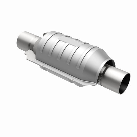MagnaFlow Conv Universal 2.25 avec climatiseur arrière 1-O2
