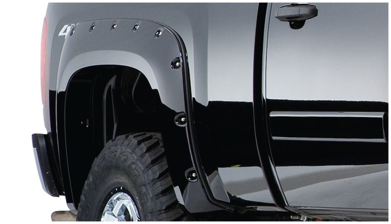 Bushwacker 07-13 Chevy Silverado 1500 Fleetside Pocket Style Flares 2 pièces 69,3 pouces - Noir