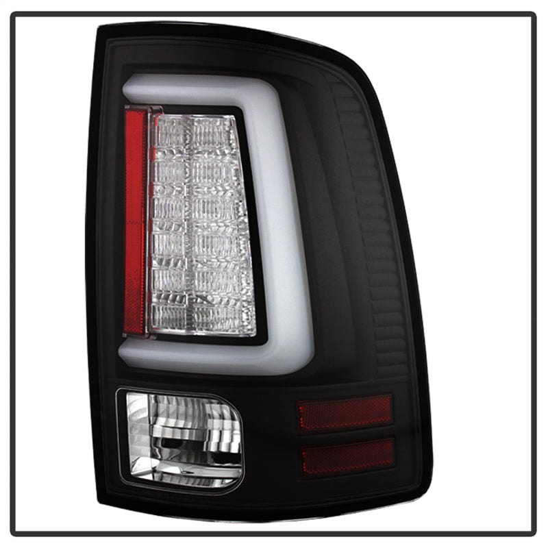 Feux arrière à DEL pour Dodge Ram 1500 Spyder 09-16 - Noir ALT-YD-DRAM09V2-LED-BK