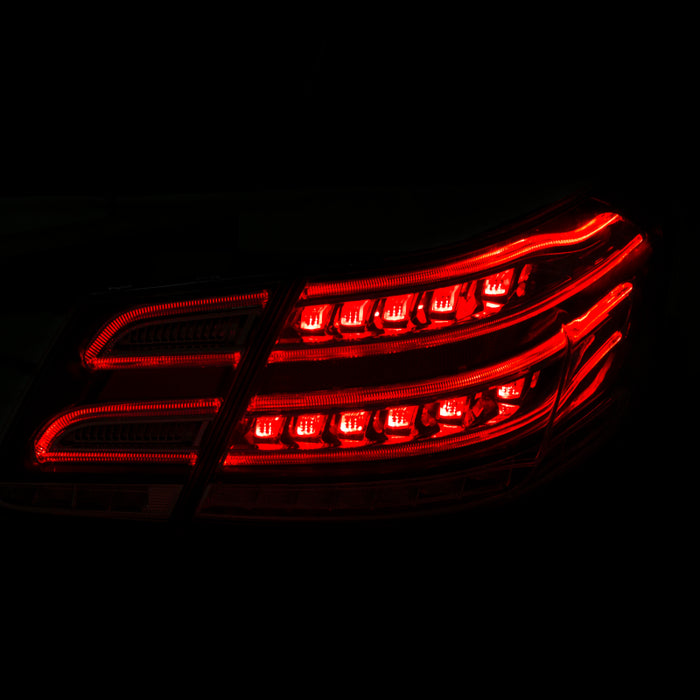 Feux arrière à LED ANZO 2010-2013 Mercedes Benz Classe E W212 Rouge/Clair