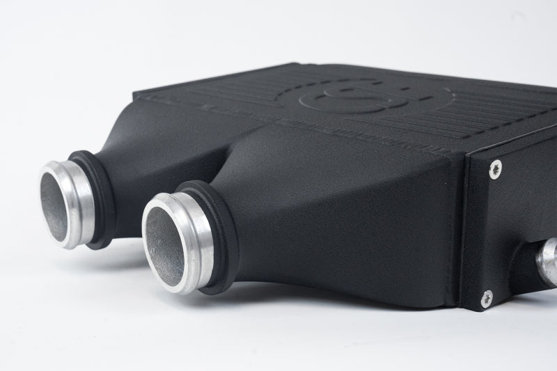 Refroidisseur d'air de suralimentation à montage supérieur CSF 2014+ pour BMW M3/M4 (F8X) - Noir froissé