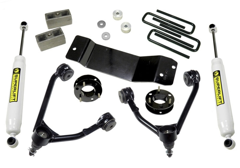 Kit de levage Superlift 14-18 Chevy Silv 1500 4WD 3,5 pouces avec bras de suspension en aluminium/acier estampé et amortisseurs arrière