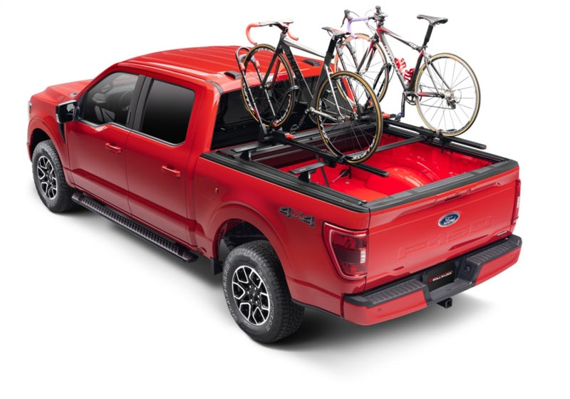 Roll-N-Lock 21-22 Ford F150 (w/o OE Cargo Tracks - 78.9in Bed) E-Series XT Retractable Tonneau Cover