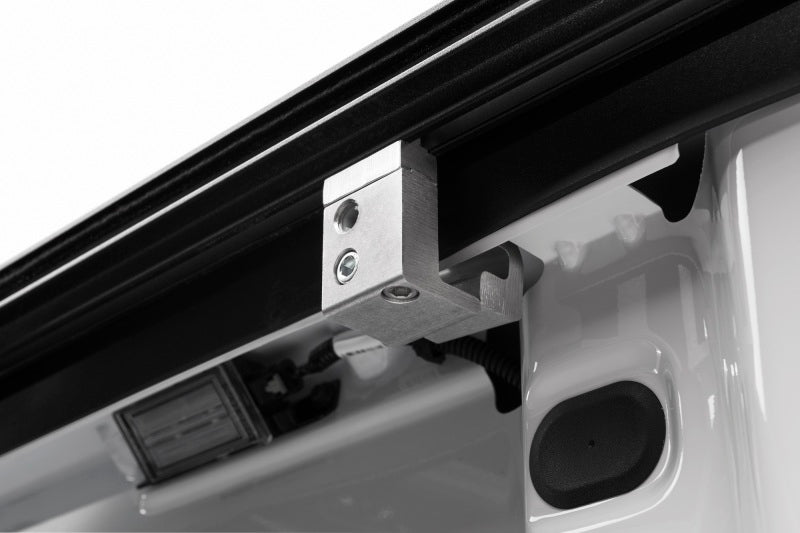 Retrax 20-22 Chevrolet/GMC (caisse de 6,9 ​​pieds) Retrax IX