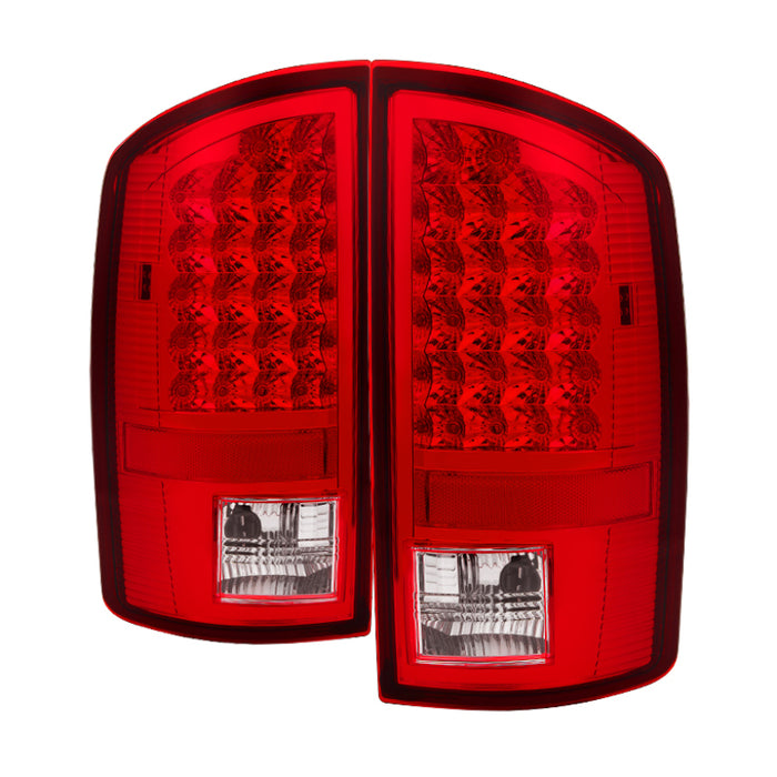 Feu arrière LED Xtune Dodge Ram 02-06 1500 / Ram 2500/3500 03-06 Rouge clair ALT-JH-DR02-LED-RC