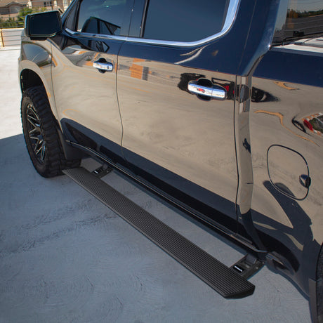 Kit de marchepieds Go Rhino 19-23 Chev Silverado 1500 et 20-23 25/3500HD CC 4 portes E-BOARD E1 - Tex. Blk